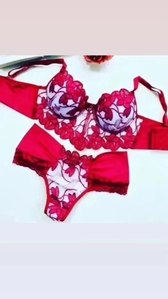 Conjunto Lingerie Vermelho Bordado
